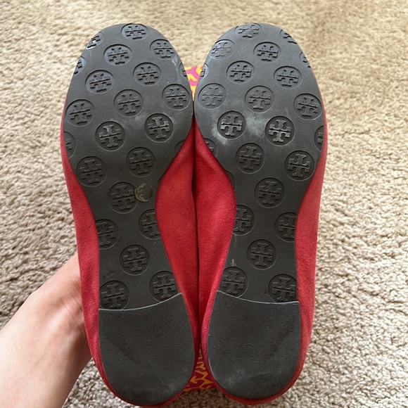 Tory Burch Red Suede Reva Flat 9 - Picture 11 of 15